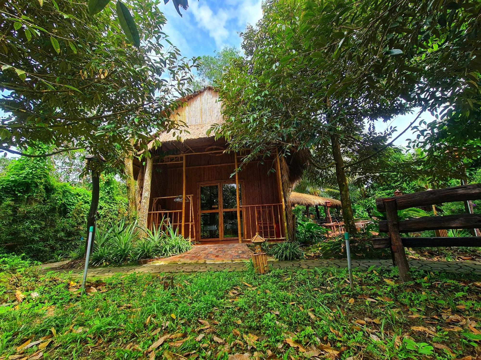 Bamboo Eco Village Cần Thơ Extérieur photo