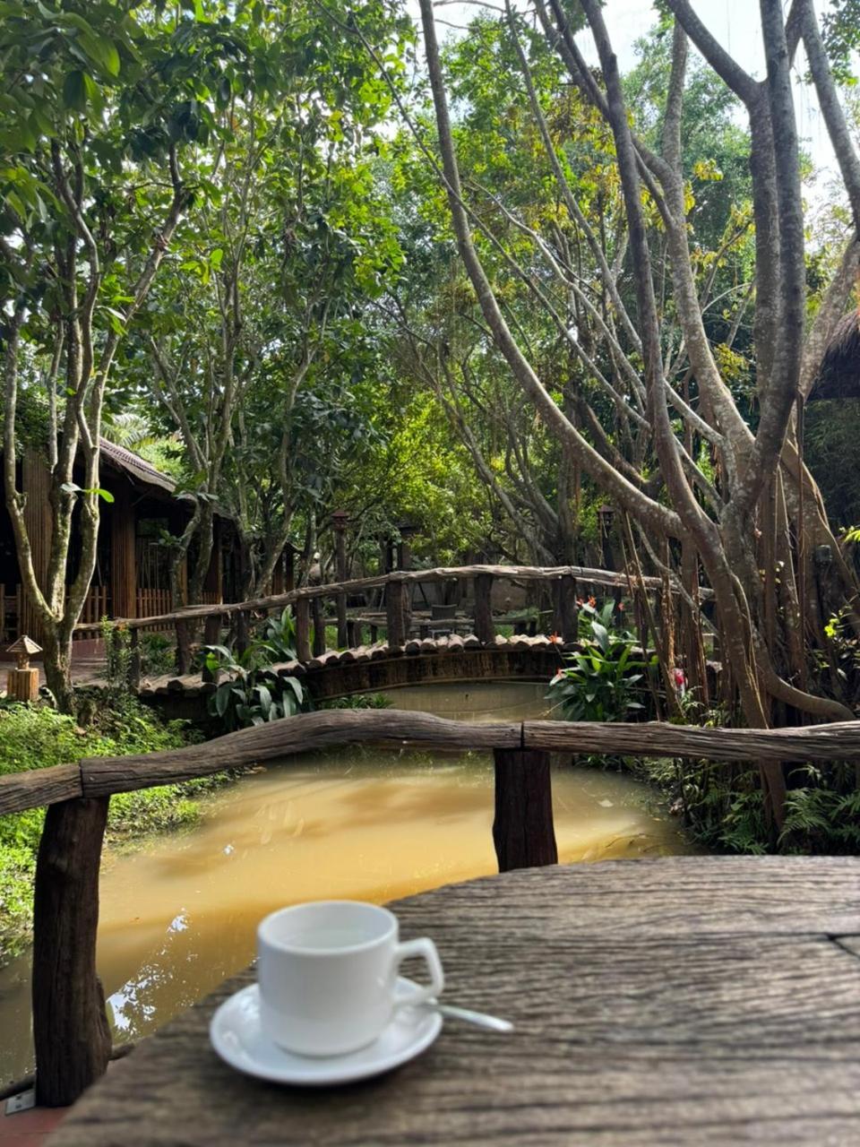 Bamboo Eco Village Cần Thơ Extérieur photo