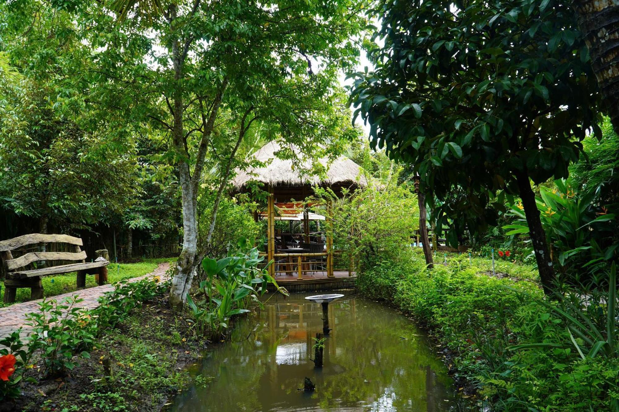 Bamboo Eco Village Cần Thơ Extérieur photo